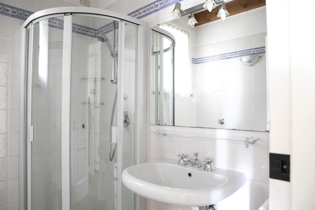 Iseolakerental - Casa Rododendro Sulzano Εξωτερικό φωτογραφία