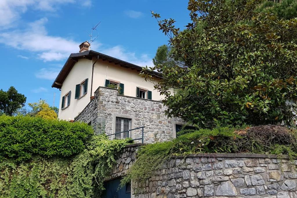 Iseolakerental - Casa Rododendro Sulzano Εξωτερικό φωτογραφία